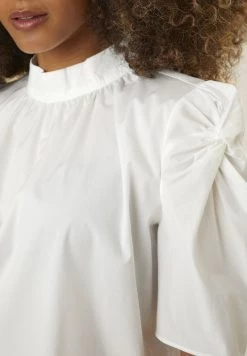 Cream CRACIR Blouse Snow White Femme 10 Cream CRACIR Blouse Snow White Femme -Cream Soldes Boutique a624a052b3c745649c859c43274d32a1