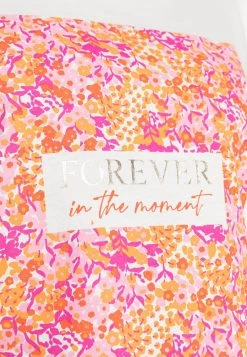 Cream FRIGGA T Shirt Imprimé Berry Flower -Cream Soldes Boutique abaf61005f194652a7f12df6e3ac86ff