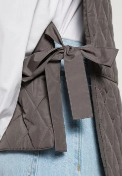 Cream PUFA WAISTCOAT Veste Sans Manches Steel Gray -Cream Soldes Boutique b2c030a37fd341fbbd2fcbc922d5785c