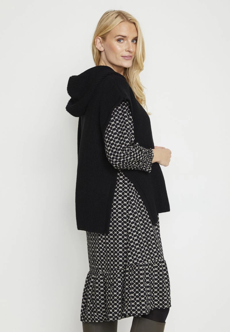 Cream Femme CROKA T Shirt Basique Pitch Black 3 Cream Femme CROKA T Shirt Basique Pitch Black – Image 3