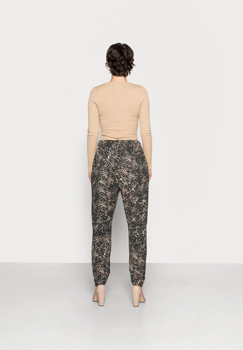 Cream Femme SALINAI PANT Pantalon De Survêtement Graphic Grey 3 Cream Femme SALINAI PANT Pantalon De Survêtement Graphic Grey – Image 3