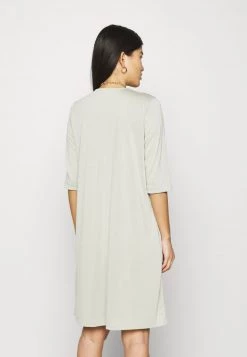 Cream MODALA DRESS MOLLIE FIT Robe En Jersey Desert Sage -Cream Soldes Boutique bcd6b55463e04f7abab2743457d7dff5