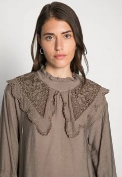 Cream Femme CHEASTNUT TUNIC Tunique Pine Bark -Cream Soldes Boutique c4068fe3bf9146f6a5cc834a41225c92
