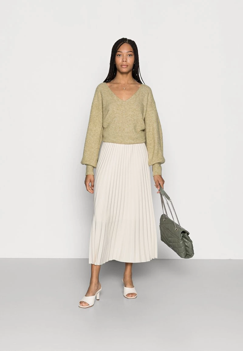 Cream Femme MERLE V NECK Pullover Sage Green Melange 2 Cream Femme MERLE V NECK Pullover Sage Green Melange – Image 2