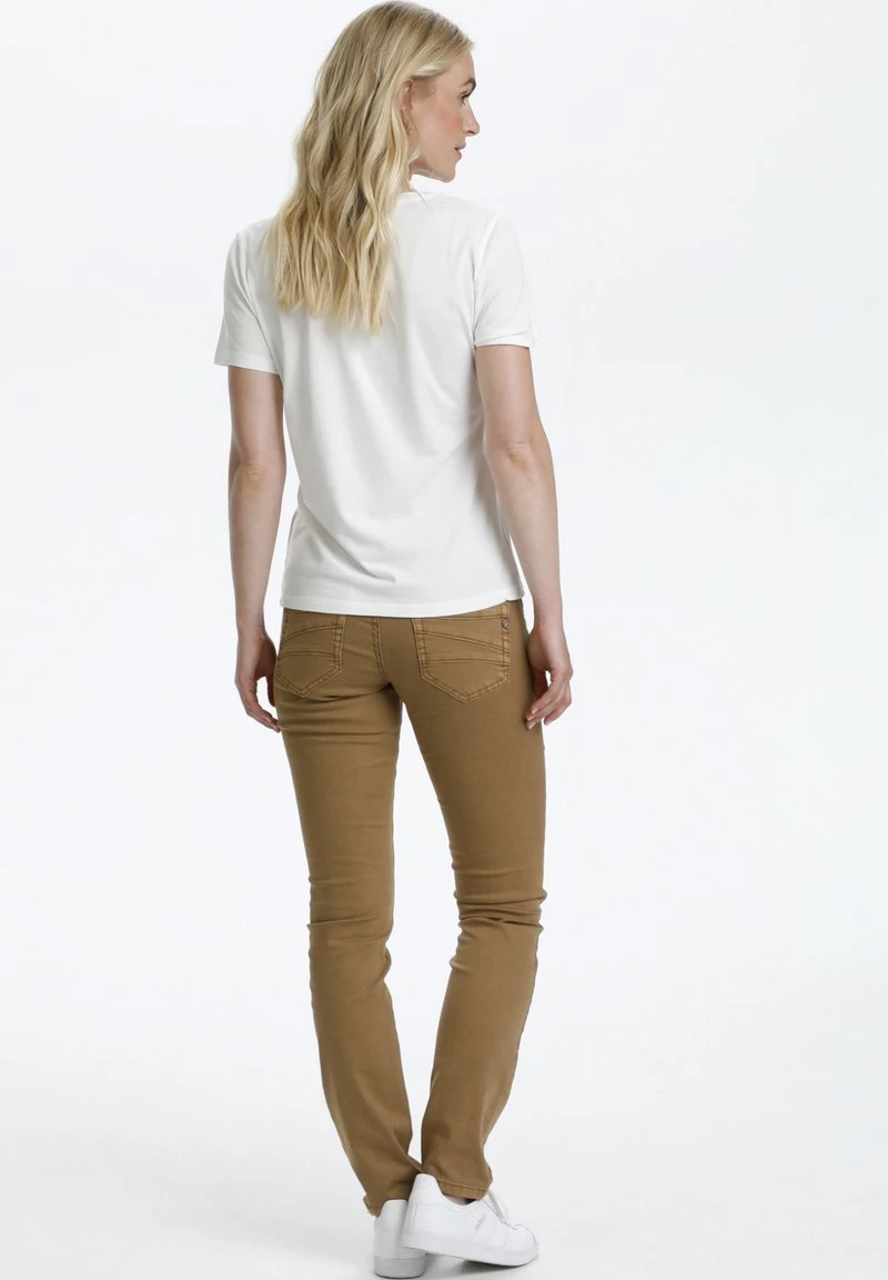 Cream 2 PACK T Shirt Basique Snow White Sea Turtle Femme 5 Cream 2 PACK T Shirt Basique Snow White Sea Turtle Femme – Image 5