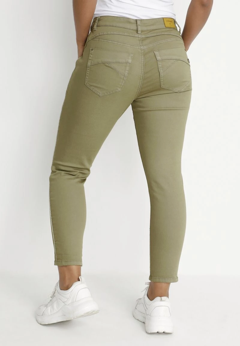 Cream Jean Slim Green Femme 2 Cream Jean Slim Green Femme – Image 2