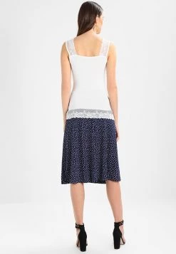 Cream FLORENCE Débardeur Chalk Femme -Cream Soldes Boutique cd0f558953a24727aa46157af2a47529