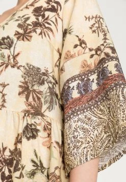 Cream Femme CRKIMMA ALINE DRESS KIM FIT Robe De Jour Moonstone -Cream Soldes Boutique d5e4116be5474b969283a47591540472