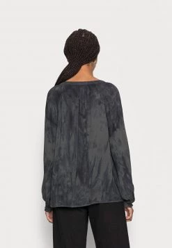 Cream IROBI BLOUSE Blouse Gunmetal Tie Dye 7 Cream IROBI BLOUSE Blouse Gunmetal Tie Dye -Cream Soldes Boutique d869452c4a8b48a095e2988c54433804