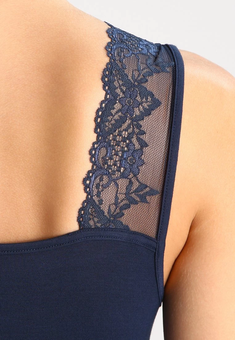 Cream FLORENCE Débardeur Royal Navy Blue 5 Cream FLORENCE Débardeur Royal Navy Blue – Image 5