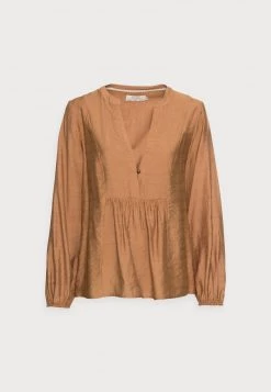 Cream LISELIN BLOUSE Blouse Toasted Coconut -Cream Soldes Boutique dc53db74a89b4321b887002c30ca4230