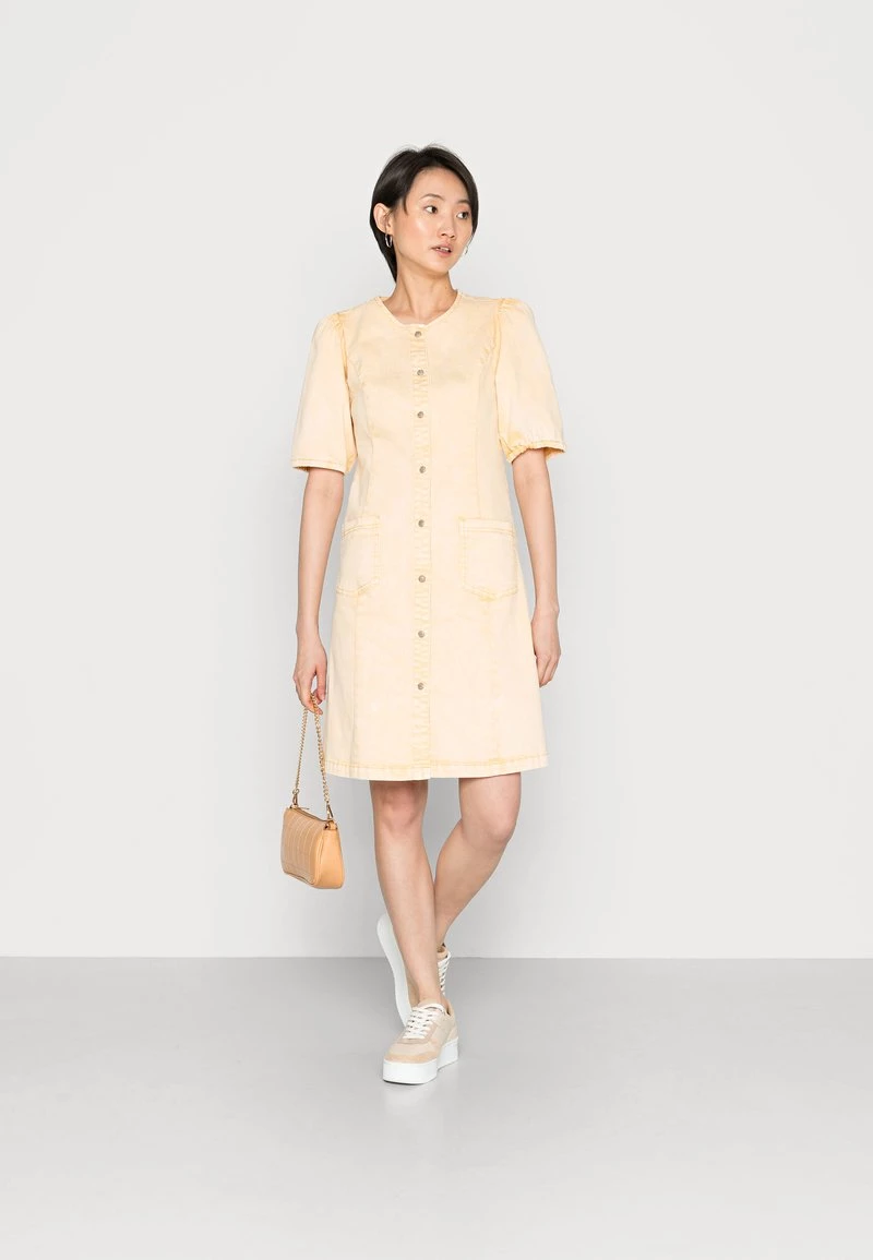 Cream Femme CRSILLE FLARE DRESS ZALLY FIT Robe En Jean Moonstone 2 Cream Femme CRSILLE FLARE DRESS ZALLY FIT Robe En Jean Moonstone – Image 2