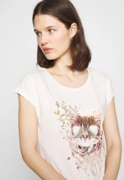 Cream T Shirt Imprimé Eggnog Cat Femme -Cream Soldes Boutique e5f3a75a5ba9446bbd02e1b652f5379b