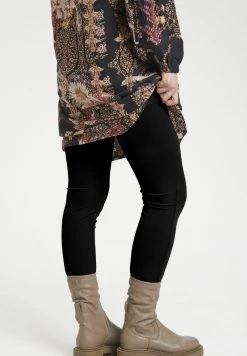 Cream CRLADDY Legging Pitch Black -Cream Soldes Boutique e6bdc4e8aa124e44a90dd67a2fe85204