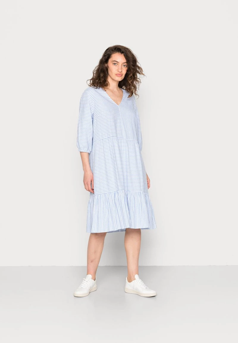 Cream Femme CRVENTA DRESS KIM FIT Robe De Jour Ultramarine 1 Cream Femme CRVENTA DRESS KIM FIT Robe De Jour Ultramarine