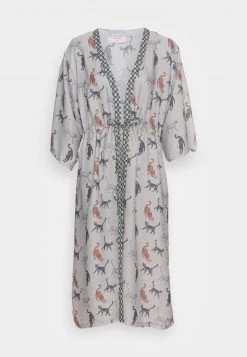 Cream Femme MORTO KIMONO Veste Légère Silver Cloud 8 Cream Femme MORTO KIMONO Veste Légère Silver Cloud -Cream Soldes Boutique ee04a4b7044d4bd180f8e378af218392