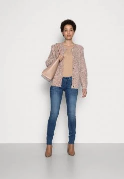 Cream Femme KIARA CARDIGAN Gilet Snow White Multi Colored -Cream Soldes Boutique ef9ceffca7ca448db9efd4aa563daf7d