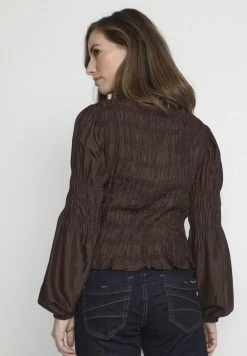 Cream Femme HENVA Blouse Java -Cream Soldes Boutique f3ee3f2883af4e408d09a09855bfa46d