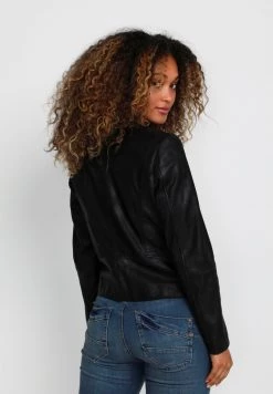 Cream Veste En Cuir Pitch Black 8 Cream Veste En Cuir Pitch Black -Cream Soldes Boutique f4edc303ae704b80b72a2a7be9acc0d2