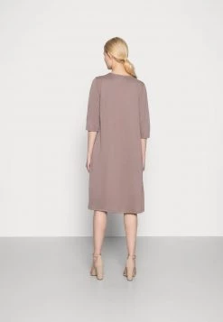 Cream MODALA DRESS MOLLIE FIT Robe En Jersey Faded Brown -Cream Soldes Boutique f57c970fa2a84a9eb9161e5c29e90700