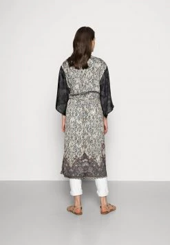 Cream MALLE KIMONO Veste Légère Gunmetal Femme -Cream Soldes Boutique f5fba67e055d4d80b4fe8be7a2d273f7