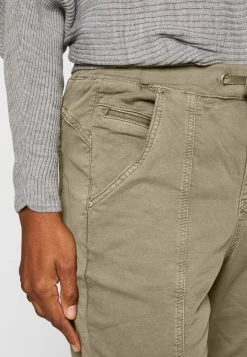 Cream ROSITA Pantalon Classique Khaki Femme -Cream Soldes Boutique f8dc9bfa56784032b25906c98b35e8cb