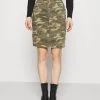 Cream CRPENORA SKIRT Jupe Crayon Green Camou Femme
